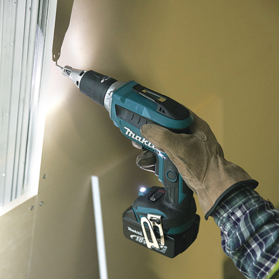 Aparafusadora a bateria - MAKITA 18V Litio BL DFS452RME