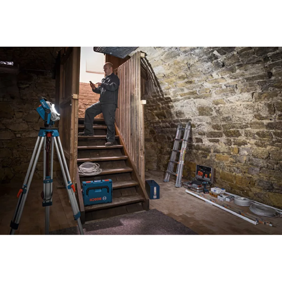 PROJETOR BOSCH GLI 18V-2200 C Professional